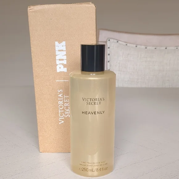 New Victoria Secret Heavenly Fine Fragrance Mist 8.4 oz - Picture 1 of 2